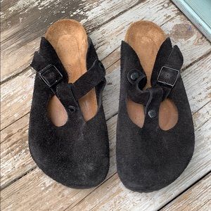 Black Birkenstocks